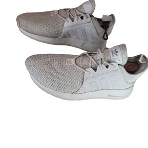 Adidad Xplorer Youth Size 4 Kids Shoes